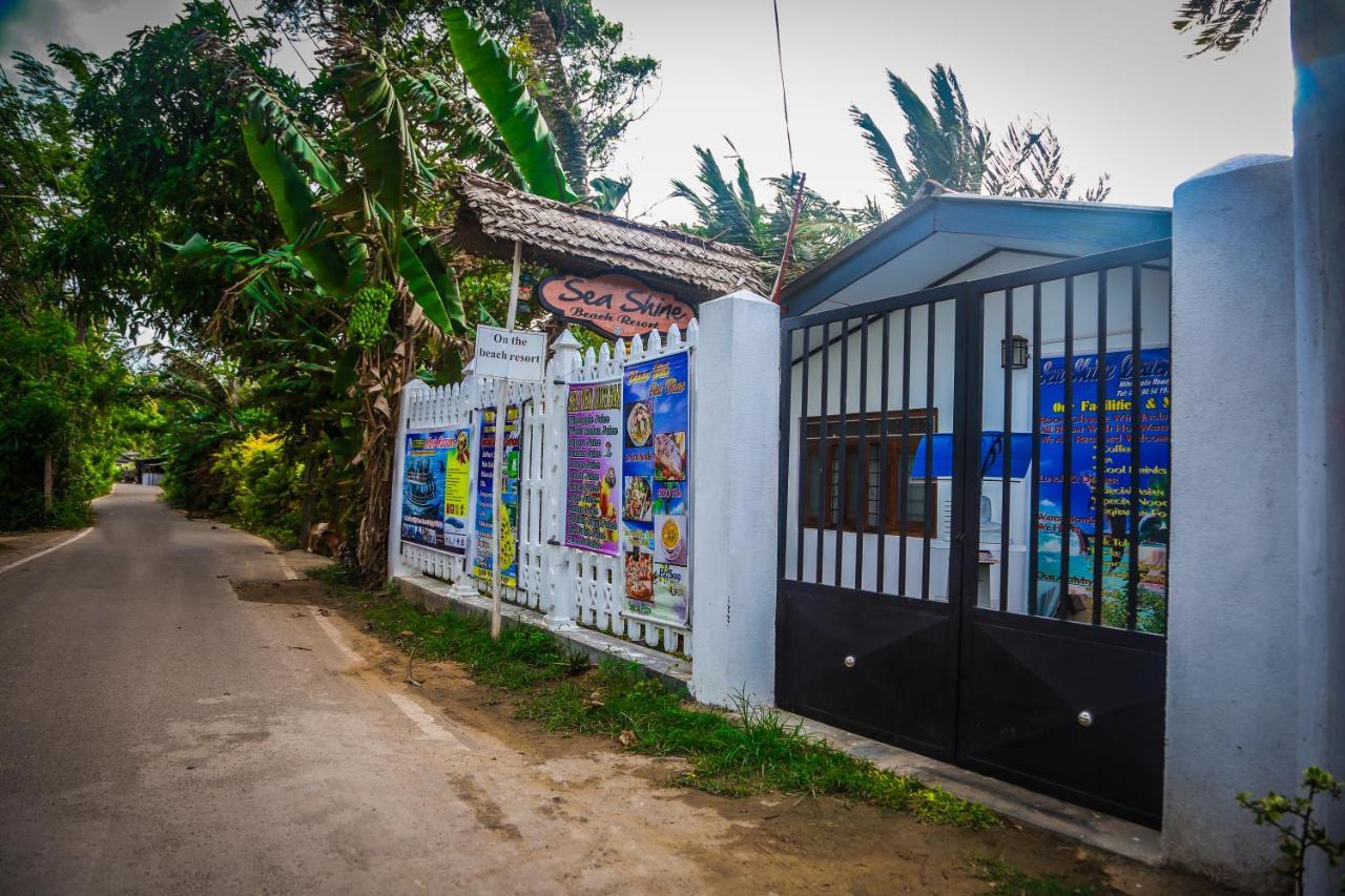 Sea Shine Beach Resort Mirissa Exterior foto